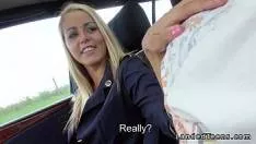 Virgina in cur e fututa de un barbat cu pula mare