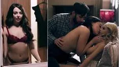 Face muie intr-un mare fel aceasta bunaciune cu sfarcurile foarte excitate si tine ochii