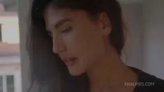 Femeie cu lenjerie intima pe ea doreste sa fie tavalita